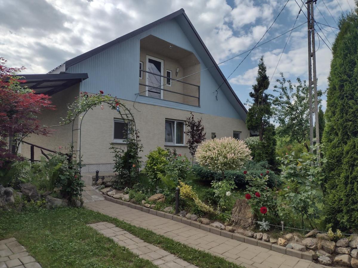 Casa Mamei Suceava Exterior foto